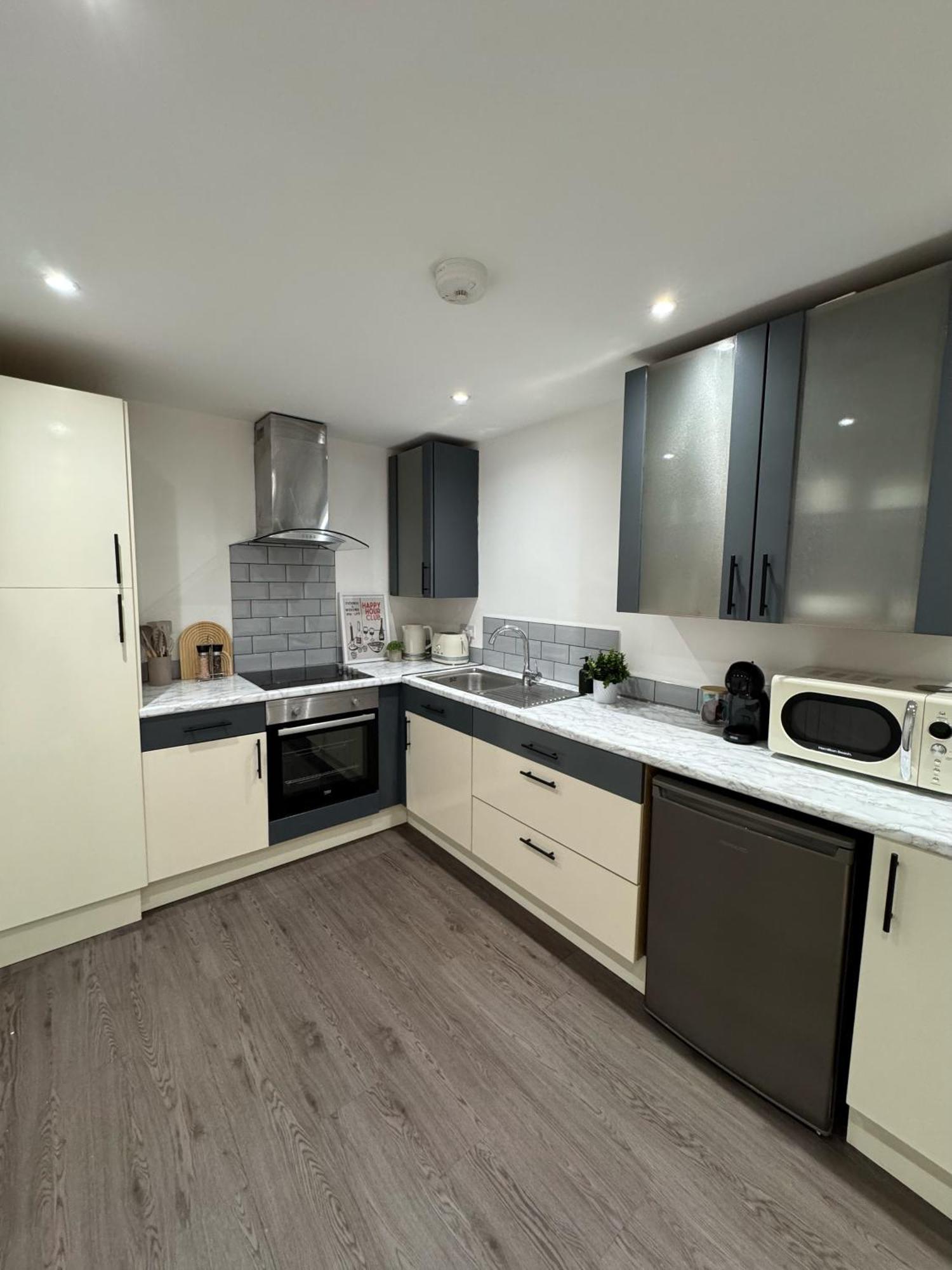 Cole Street Apartments Бёкенхэд Экстерьер фото